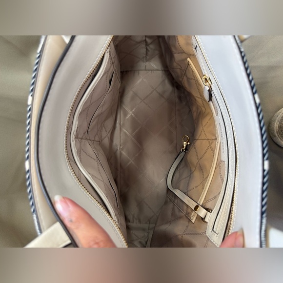 Michael Kors Carmen Large Striped Jacquard and Leather Tote Bag - Picture 4 of 5